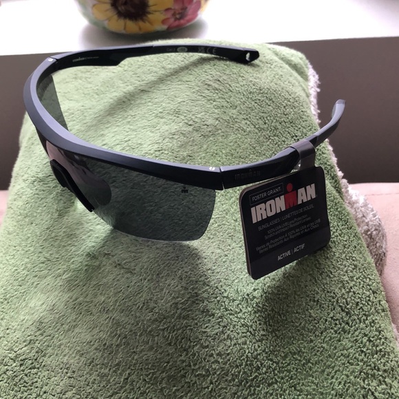 - Sunglasses 🕶️ (Ironman) - Picture 1 of 8
